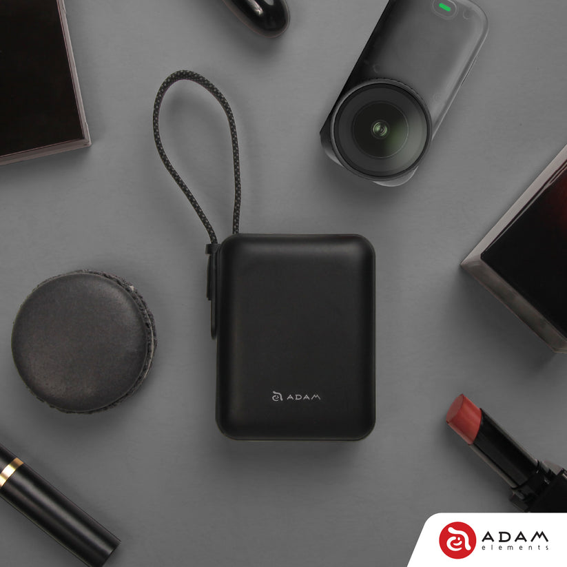 VIONTA Q - Ultra-Compact Power Bank with Built-in Cable - Black