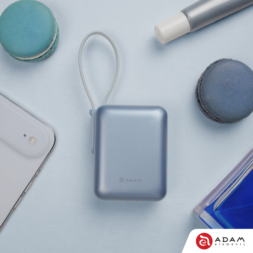 VIONTA Q - Ultra-Compact Power Bank with Built-in Cable - Blue