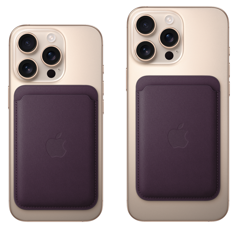 iPhone FineWoven Wallet with MagSafe Deep Blue - Main Image