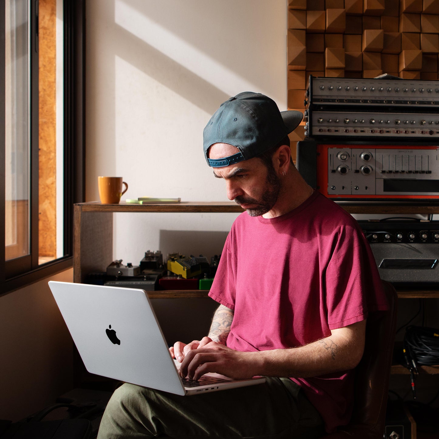 14-inch MacBook Pro: Apple M2 Max chip with 12?core CPU and 30?core GPU, 1TB SSD - Silver